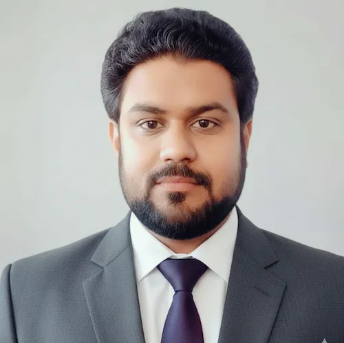 Javeed Bashir - Sales Advisor